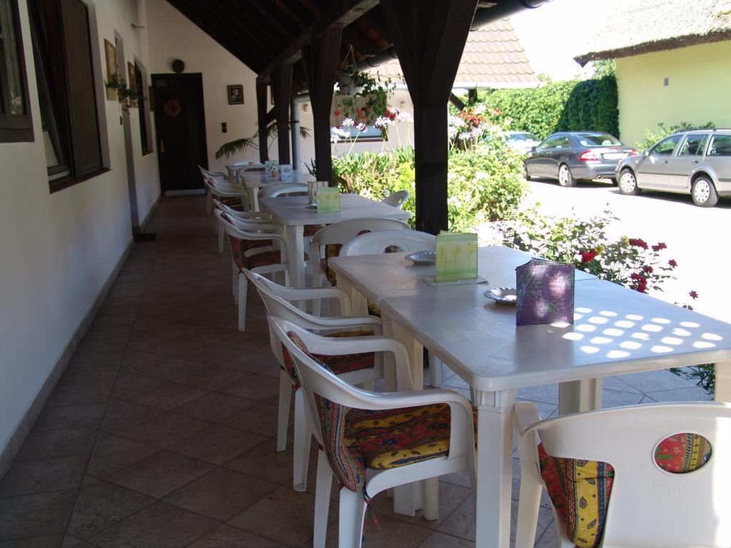 Bed and Breakfast Eifert Haz Balatongyörök Pokoj fotografie